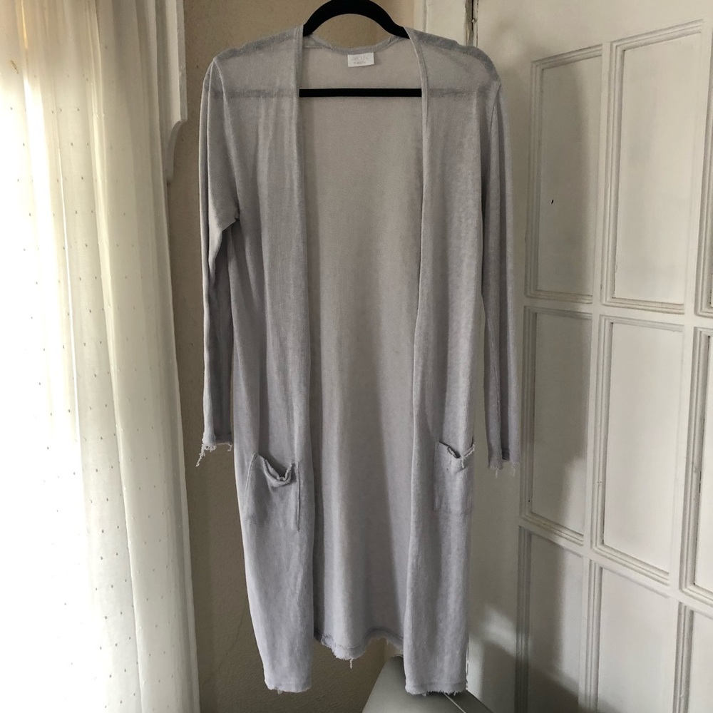 Lightweight cardigan